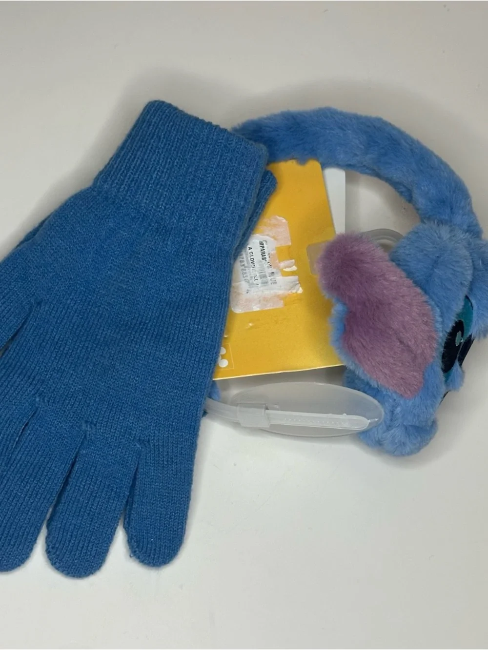 Disney Lilo & Stitch Stitch Face 3D Ear Muffs & Blue Gloves 2pc NEW (Damaged)
